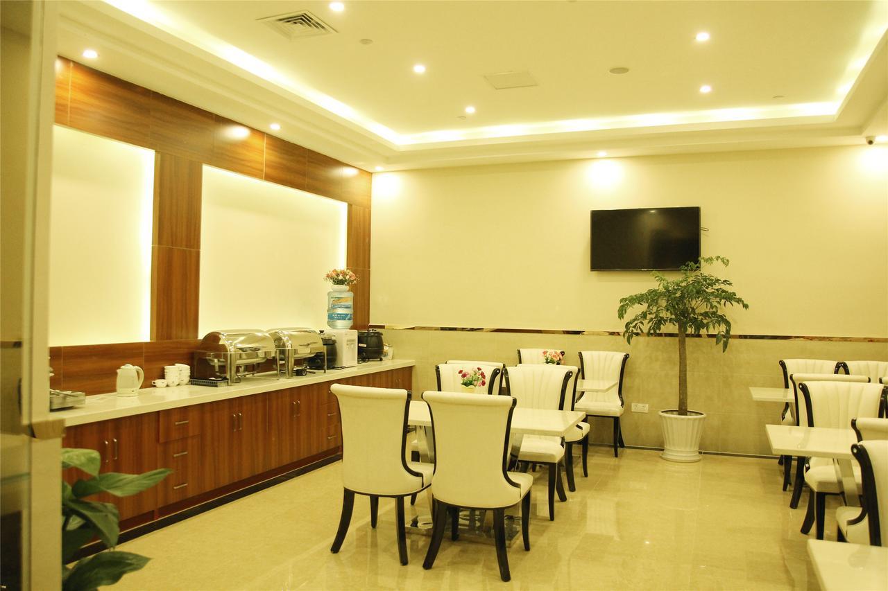 Hotel Shell Taiyuan South Station New South-East Bus Station Exterior foto